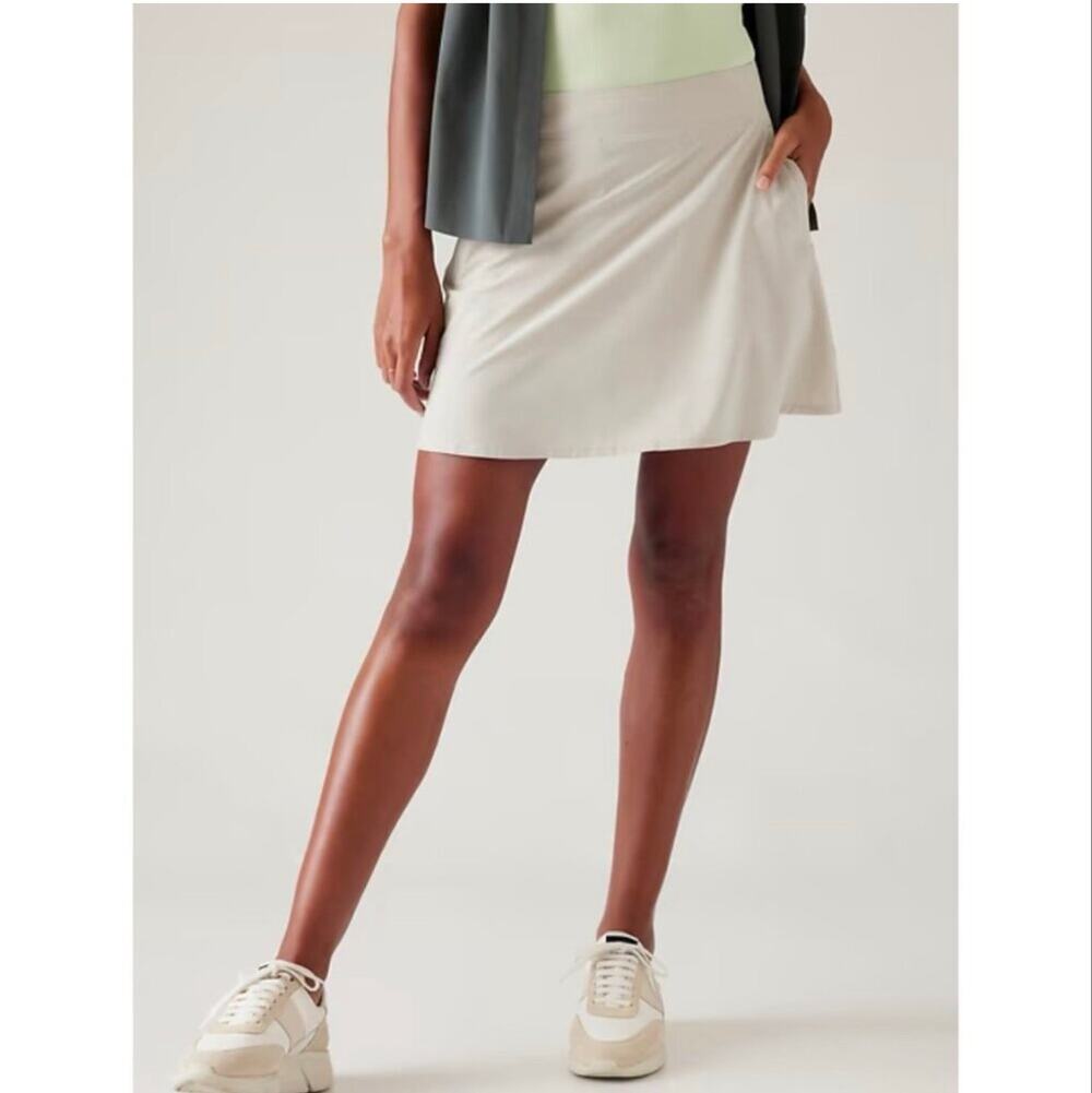 Athleta Brooklyn Heights High Rise Skort Abalone Beige Size 16 *EUC